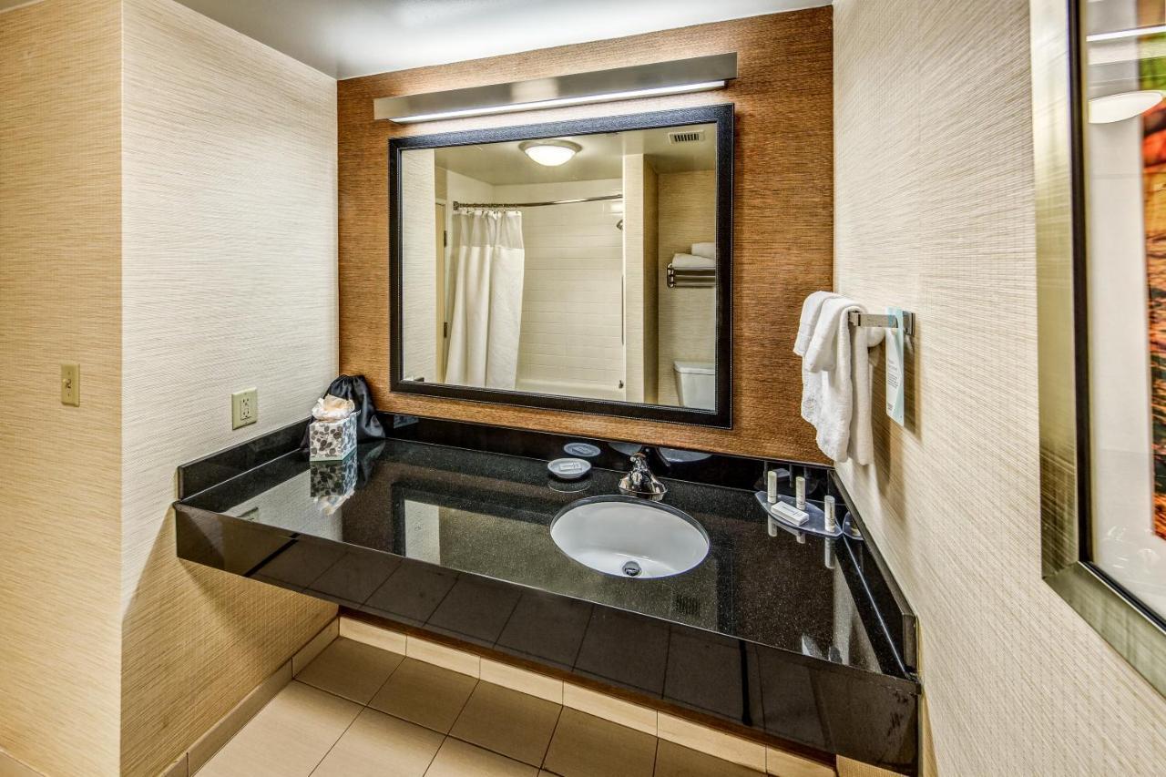 Fairfield Inn And Suites By Marriott Austin Northwest/The Domain Area מראה חיצוני תמונה